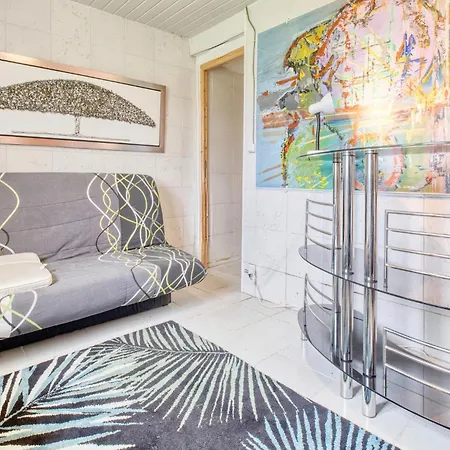 Charmante Maison Avec Piscine Nyaraló