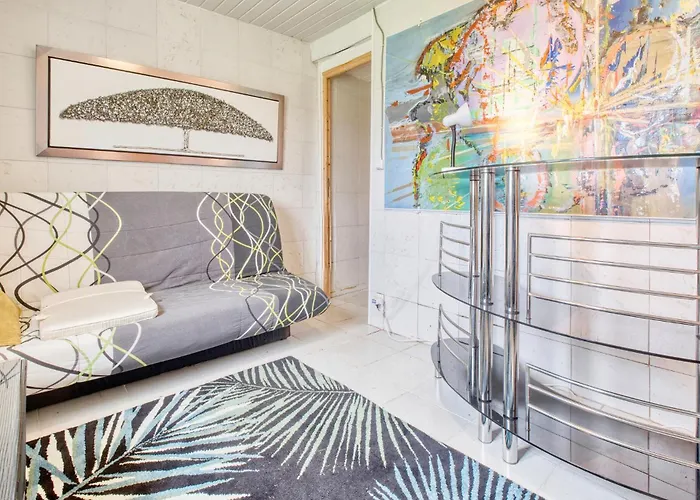 Charmante Maison Avec Piscine 펜션